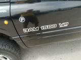 DODGE RAM RAM 1500V8
