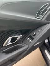 AUDI R8 Spyder 5.2 V10 RWD S tronic performance