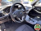 BMW 318 d Touring  Advantage Automatica Navi Led