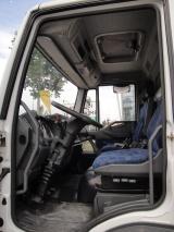 IVECO LKW/TRUCKS Eurocargo 75E15 con gru e ribaltabile